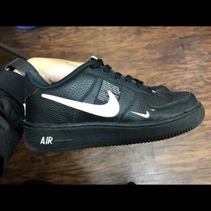 Nike airforce 1 size 5.5 youth